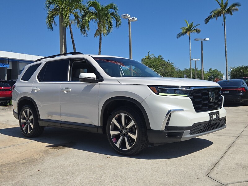 Used 2023 Honda Pilot TOURING in DAVIE, FLORIDA