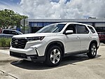 Used 2025 Honda Pilot EX-L in DAVIE, FLORIDA (Photo 9)