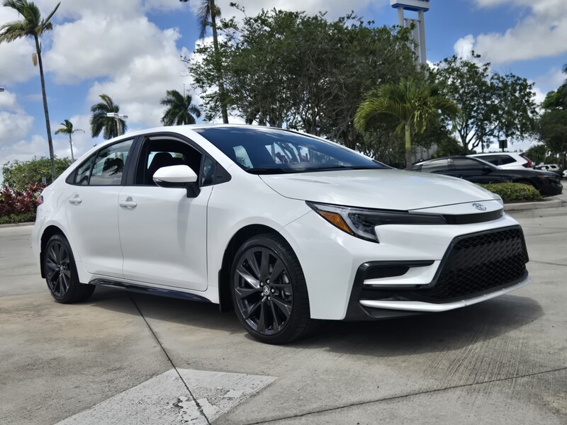 Used 2025 TOYOTA COROLLA SE in DAVIE, FLORIDA