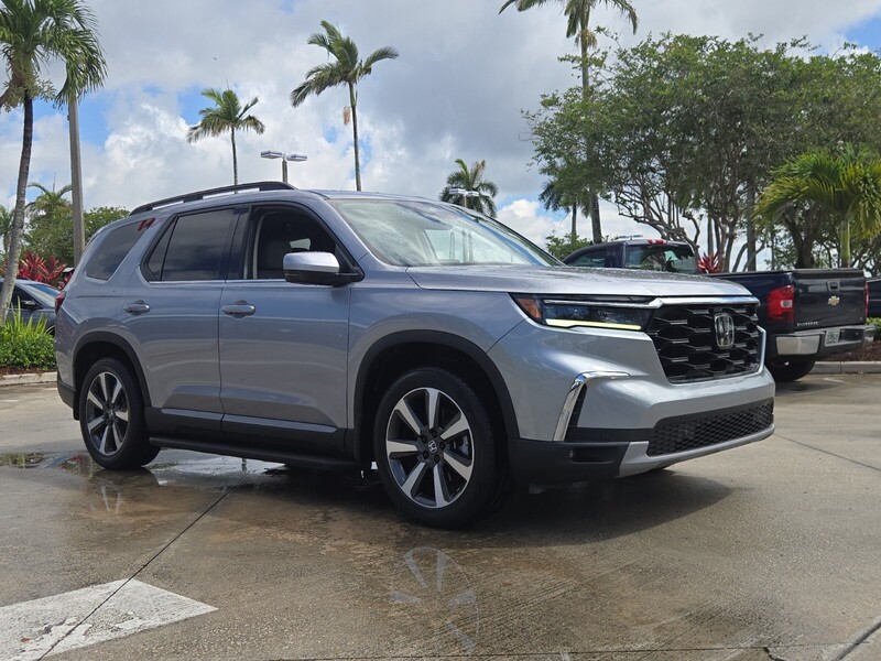 Used 2024 Honda Pilot TOURING in DAVIE, FLORIDA