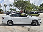 Used 2021 Volkswagen Jetta SE in DAVIE, FLORIDA (Photo 3)