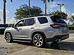 Used 2025 Honda Pilot TOURING in DAVIE, FLORIDA (Photo 7)