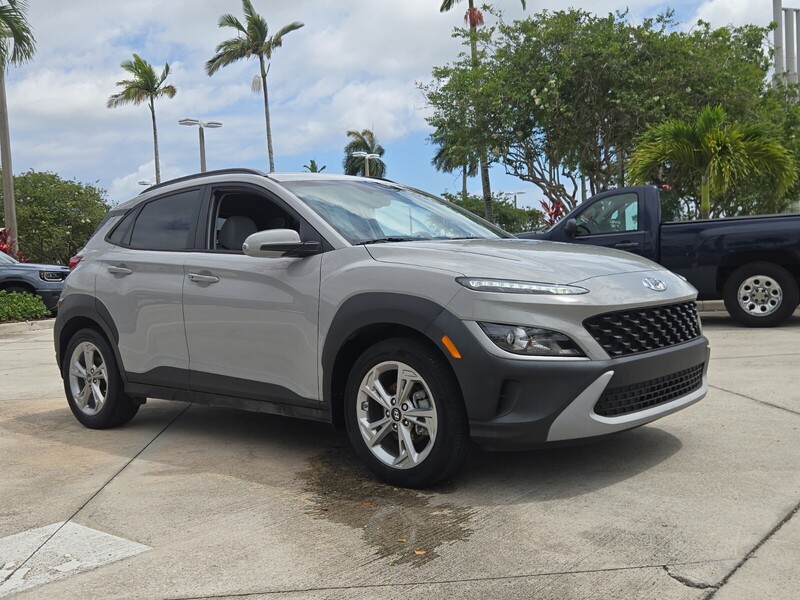 Used 2023 HYUNDAI KONA SEL in DAVIE, FLORIDA