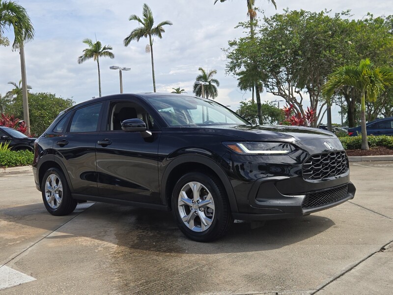 Used 2023 Honda HR-V LX in DAVIE, FLORIDA