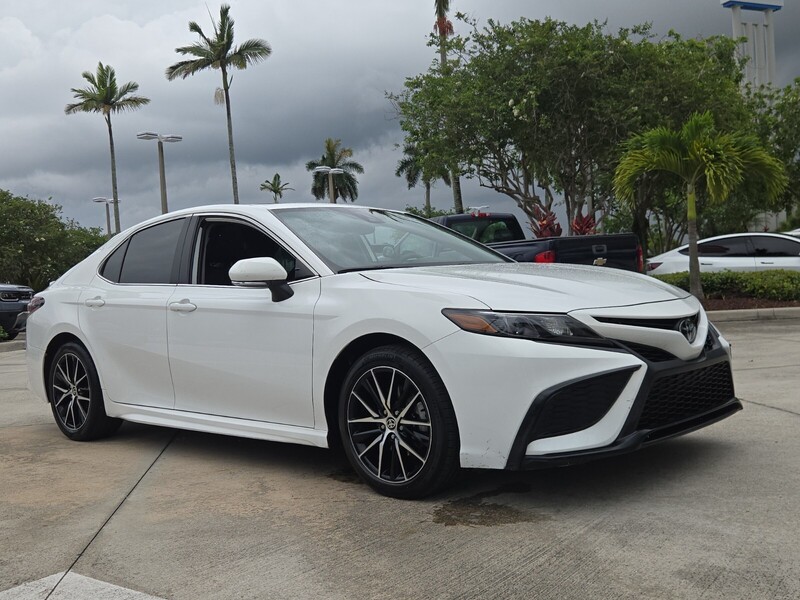 Used 2024 TOYOTA CAMRY SE in DAVIE, FLORIDA