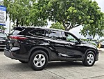 Used 2022 TOYOTA HIGHLANDER L in DAVIE, FLORIDA (Photo 7)