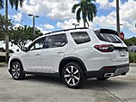 Used 2025 Honda Pilot TOURING in DAVIE, FLORIDA (Photo 8)