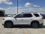 Used 2025 Honda Pilot SPORT in DAVIE, FLORIDA (Photo 4)