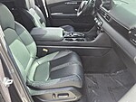 Used 2025 Honda Pilot EX-L in DAVIE, FLORIDA (Photo 17)