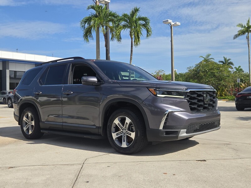 Used 2025 Honda Pilot EX-L in DAVIE, FLORIDA