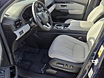 Used 2024 Honda Pilot EX-L 8 PASSENGER in DAVIE, FLORIDA (Photo 9)