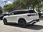 Used 2025 INFINITI QX60 LUXE in DAVIE, FLORIDA (Photo 8)