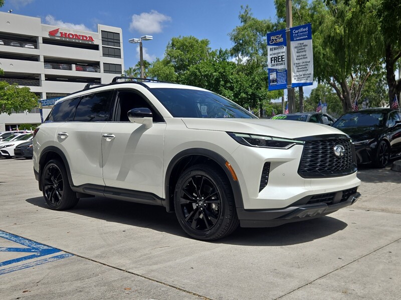 Used 2025 INFINITI QX60 LUXE in DAVIE, FLORIDA