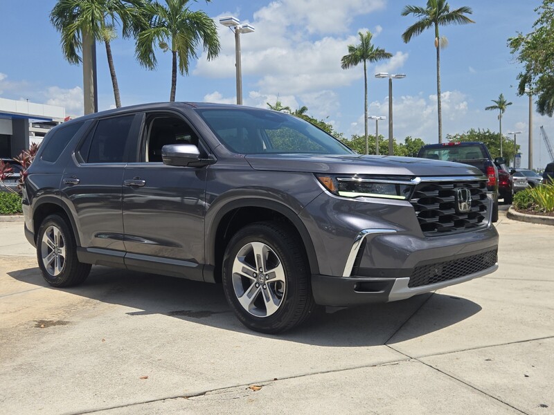 Used 2025 Honda Pilot EX-L in DAVIE, FLORIDA