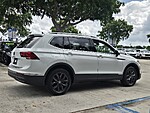 Used 2024 Volkswagen Tiguan SE in DAVIE, FLORIDA (Photo 7)