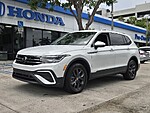Used 2024 Volkswagen Tiguan SE in DAVIE, FLORIDA (Photo 9)
