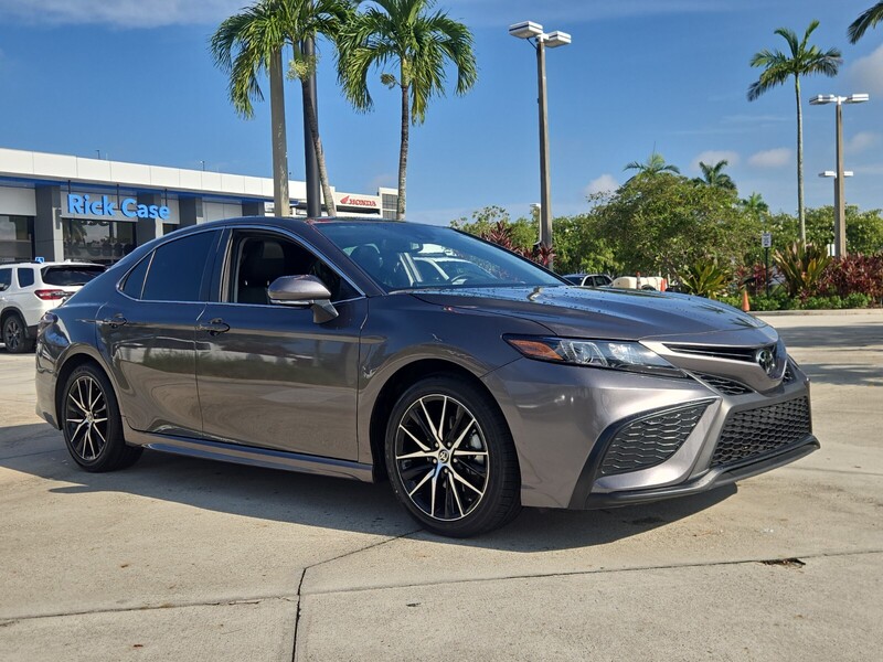 Used 2024 TOYOTA CAMRY SE in DAVIE, FLORIDA