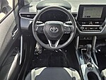Used 2024 TOYOTA COROLLA CROSS XLE in DAVIE, FLORIDA (Photo 13)