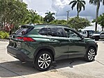 Used 2024 TOYOTA COROLLA CROSS XLE in DAVIE, FLORIDA (Photo 7)