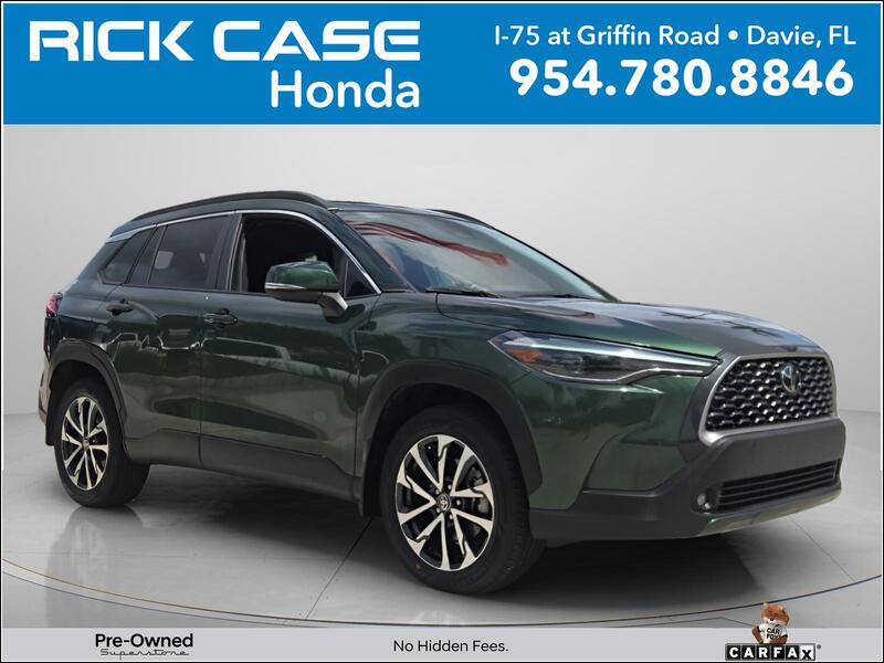 Used 2024 TOYOTA COROLLA CROSS XLE in DAVIE, FLORIDA