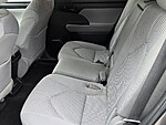 Used 2024 TOYOTA HIGHLANDER LE in DAVIE, FLORIDA (Photo 12)