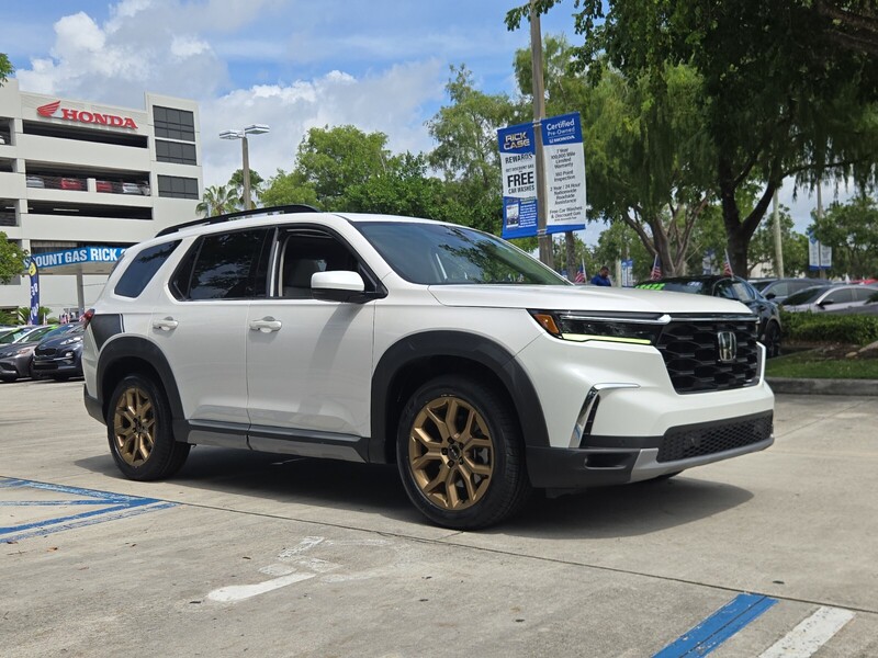 Used 2023 Honda Pilot TOURING in DAVIE, FLORIDA
