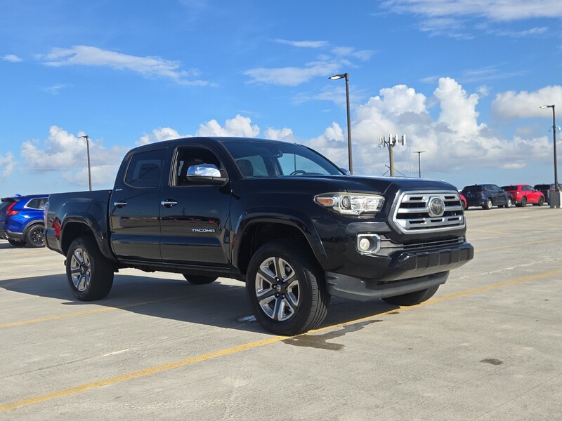 Used 2018 TOYOTA TACOMA LIMITED in DAVIE, FLORIDA