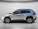 Used 2023 TOYOTA COROLLA CROSS XLE in DAVIE, FLORIDA (Photo 5)