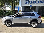 Used 2023 TOYOTA COROLLA CROSS XLE in DAVIE, FLORIDA (Photo 5)