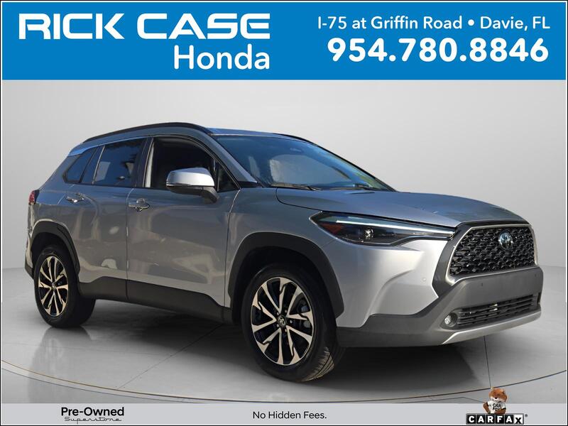Used 2023 TOYOTA COROLLA CROSS XLE in DAVIE, FLORIDA