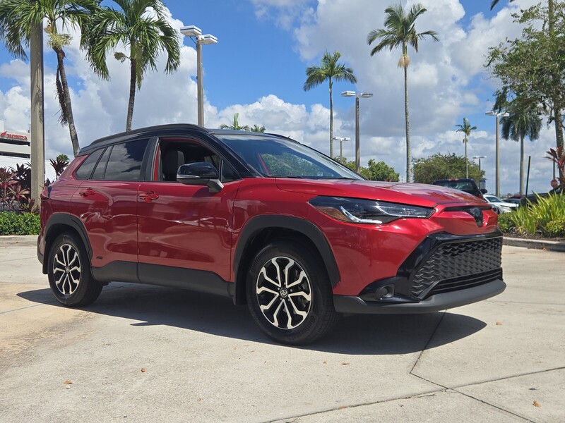 Used 2023 TOYOTA COROLLA CROSS HYBRID SE in DAVIE, FLORIDA