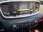 Used 2017 KIA SORENTO LX in DAVIE, FLORIDA (Photo 19)