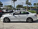 Used 2017 Honda Accord Sedan SPORT SE in DAVIE, FLORIDA (Photo 5)