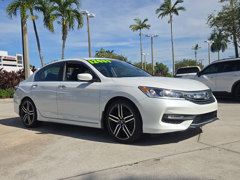 Used 2017 Honda Accord Sedan SPORT SE in DAVIE, FLORIDA