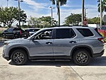 Used 2024 Honda Pilot TRAILSPORT in DAVIE, FLORIDA (Photo 5)