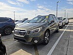 Used 2018 SUBARU OUTBACK LIMITED in DAVIE, FLORIDA (Photo 1)