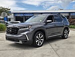 Used 2025 Honda Pilot TOURING in DAVIE, FLORIDA (Photo 9)