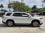 Used 2024 Honda Pilot EX-L 8 PASSENGER in DAVIE, FLORIDA (Photo 3)