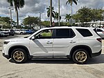 Used 2024 Honda Pilot EX-L 8 PASSENGER in DAVIE, FLORIDA (Photo 5)