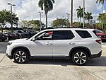 Used 2025 Honda Pilot TOURING in DAVIE, FLORIDA (Photo 5)
