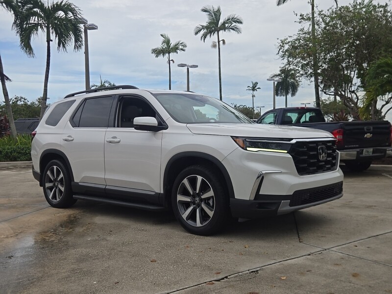 Used 2025 Honda Pilot TOURING in DAVIE, FLORIDA