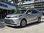 Used 2022 TOYOTA SIENNA XLE in DAVIE, FLORIDA (Photo 9)