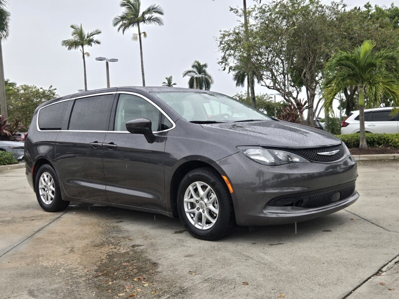 Used 2022 CHRYSLER VOYAGER LX in DAVIE, FLORIDA