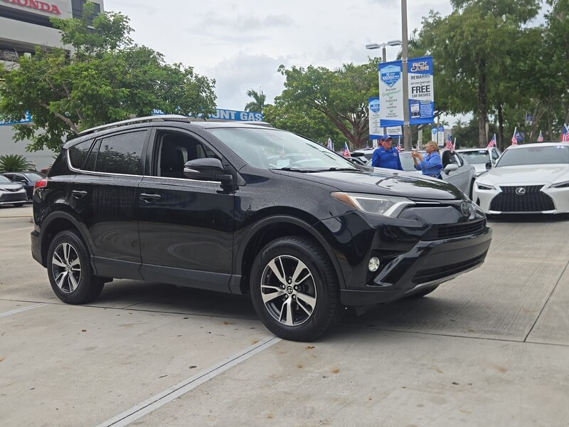 Used 2018 TOYOTA RAV4 XLE in DAVIE, FLORIDA