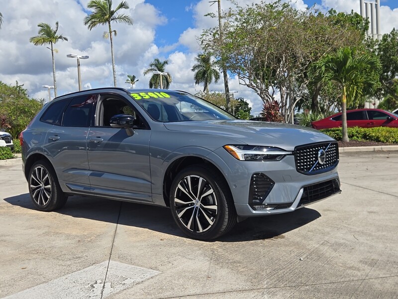 Used 2024 VOLVO XC60 PLUS DARK THEME in DAVIE, FLORIDA