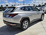 Used 2023 HYUNDAI TUCSON SE FWD in DAVIE, FLORIDA (Photo 6)
