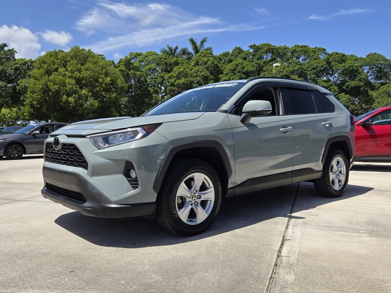 Used 2021 TOYOTA RAV4 XLE FWD in DAVIE, FLORIDA