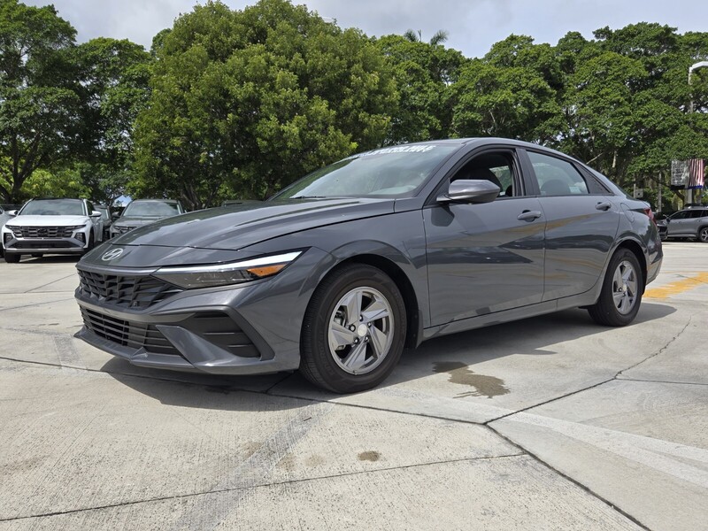 Used 2025 HYUNDAI ELANTRA SE IVT in DAVIE, FLORIDA