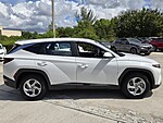 Used 2023 HYUNDAI TUCSON SE FWD in DAVIE, FLORIDA (Photo 4)