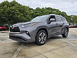 Used 2021 TOYOTA HIGHLANDER XLE FWD in DAVIE, FLORIDA (Photo 1)